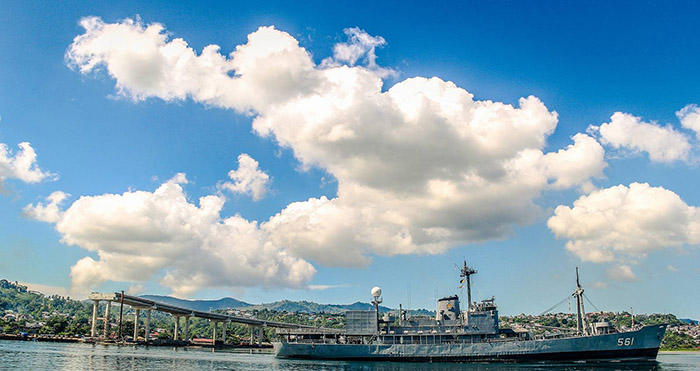 ve-may-bay-di-ambon-1-438.jpg