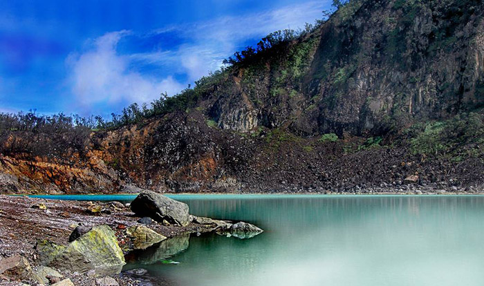 ve-may-bay-di-bandung-gia-re-1-665.jpg
