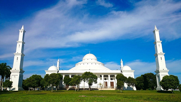 ve-may-bay-di-bengkulu-gia-re-1-836.jpg