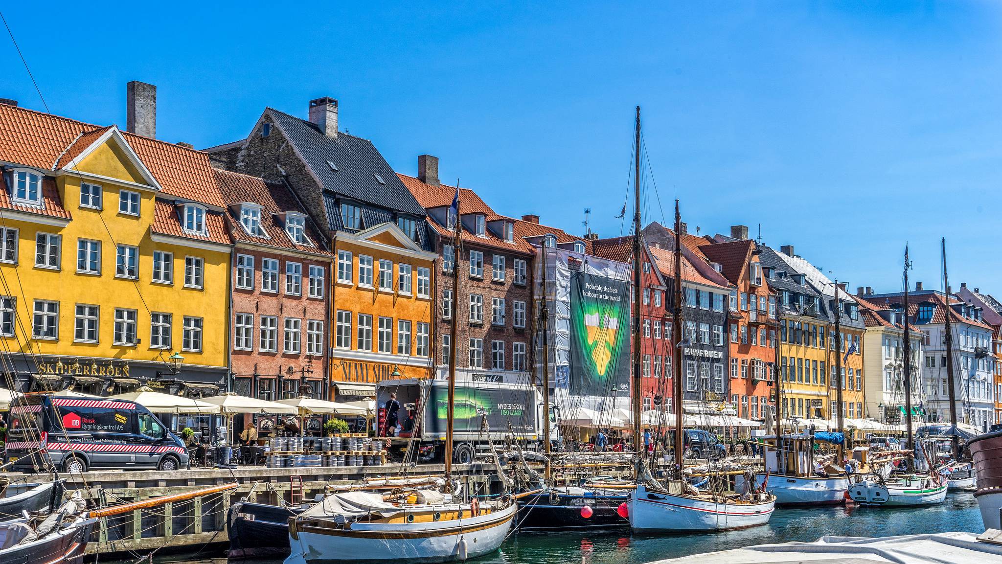 Vé máy bay giá rẻ đi Copenhagen hãng EVA Air