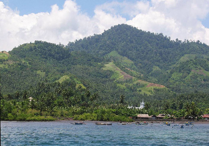 ve-may-bay-di-manado-gia-re-1-418.jpg