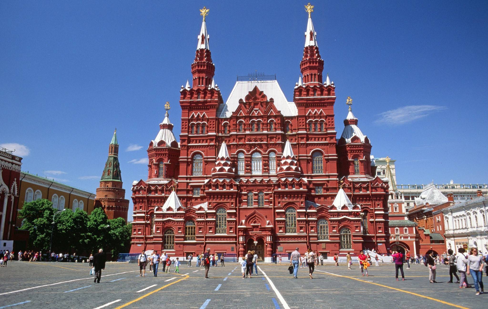 Vé máy bay EVA Air giá rẻ đi Moscow – Nga