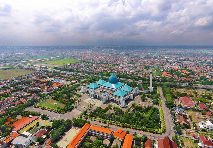 Vé máy bay đi Surabaya – Giá vé EVA Air rẻ nhất