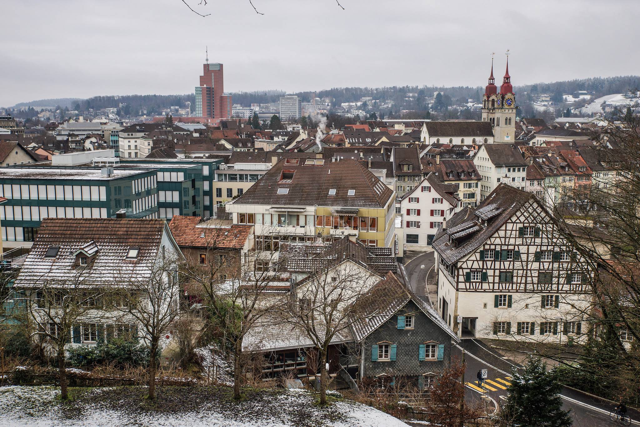 ve-may-bay-di-winterthur-gia-re-1-763.jpg